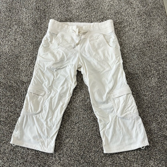 🍁50% Off Sale 🍁 Lululemon Yoga Camp Crop - Picture 9 of 16